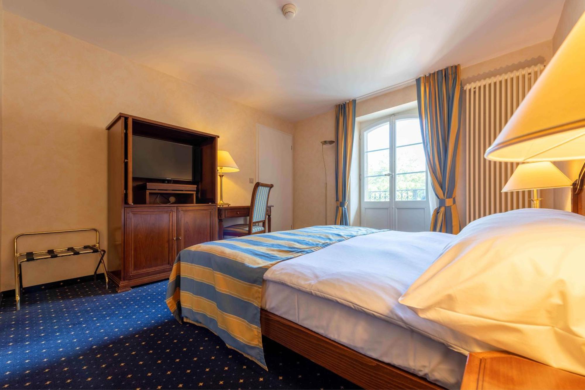 Grand Hotel Et Centre Thermal D'Yverdon-Les-Bains Exterior photo